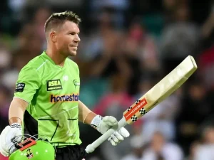 ڈیوڈ وارنر پر قسمت مہربان، لیکن ٹیم کیلیے امتحان