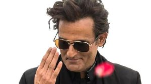 اکشے کھنہ نے فلم دھریندر میں کام کرنے سے انکار کردیا تھا: ڈائریکٹر کا انکشاف