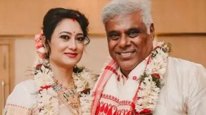 معروف بھارتی اداکار آشیش ودیارتھی اور ان کی اہلیہ سڑک حادثے میں زخمی