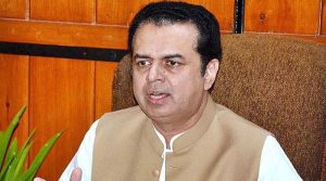 پاکستانی سکیورٹی فورسز کے پیچھے پاکستانی پولیٹکل فورسز یک زبان نہیں: طلال چوہدری