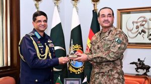 فیلڈ مارشل سے بنگلادیشی ائیر چیف کی ملاقات، دوطرفہ دفاعی تعلقات ، علاقائی سلامتی پر تبادلہ خیال