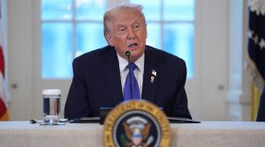 امریکی صدر ٹرمپ نے ایران میں مظاہرین کی مدد کا فیصلہ کرلیا: اسرائیلی میڈیا کا دعویٰ