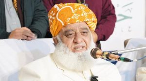 پاک افغان علما متفق ہیں اب کوئی مسلح جنگ نہیں، مسلح گروہوں کو بھی اب غور کرنا چاہیے: فضل الرحمان