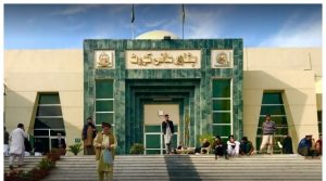 جوڈیشل کمیشن نے پشاور ہائیکورٹ کے 6 ایڈیشنل ججز کو مستقل کرنے کی منظوری دیدی