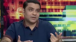 لاہور میں اسٹیج اداکار قیصر پیا کو ٹریفک سگنل پر لوٹ لیا گیا، چور قیمتی موبائل لے اُڑے