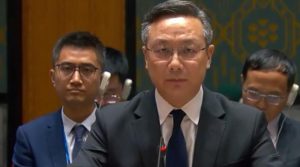 امریکا ایران پر طاقت کے استعمال کی کوشش فوری ترک کرے: چینی مندوب