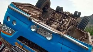 کراچی سے جیونی جانیوالی مسافر کوچ کو حادثہ، 9 افراد جاں بحق