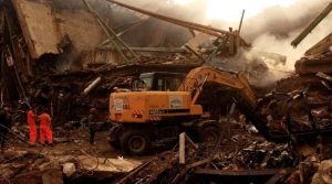 سانحہ گل پلازہ میں لاپتا افراد کی تعداد 73 ہوگئی، خواتین بھی شامل