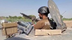 راجن پور:کچےکے علاقے میں آپریشن، 18 مطلوب ڈاکوؤں نے سرنڈرکردیا