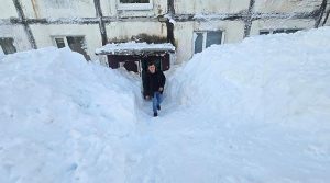 روس کے جزیرہ نما کامچاتکا میں برف باری کا 60 سالہ ریکارڈ ٹوٹ گیا