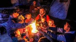 غزہ میں شدید سرد موسم ، ٹھنڈ کی شدت سے 7 ماہ کی شیر خوار بچی جاں بحق