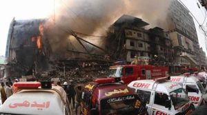 گل پلازہ میں ایک دکان سے 30 لاشیں برآمد، جاں بحق افراد کی تعداد 60 ہوگئی