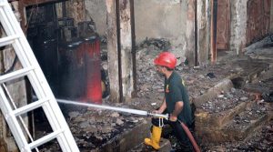 اسلام آباد میں گیس سلنڈرز کی دکان میں دھماکہ، 5 افراد جھلس کر زخمی