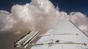 متحدہ عرب امارات کا اے آئی کی مدد سے مصنوعی بارش سے پانی کی قلت دور کرنے کا منصوبہ