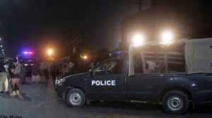 پاک کالونی میں مبینہ پولیس مقابلہ، 6 ڈاکو ہلاک ہوگئے