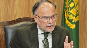 وادی تیراہ سے لوگوں کی نقل مکانی کیوں ہورہی صوبائی حکومت اسکا جواب دے: احسن اقبال