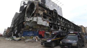 سانحہ گل پلازہ کا 9 واں روز، جاں بحق 73 میں سے 23 افراد کی شناخت ہوگئی