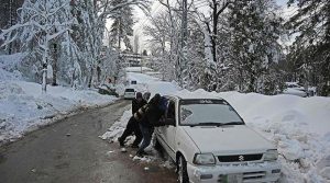 ملک کے مختلف علاقوں میں مزید بارش اور برفباری کی پیشگوئی