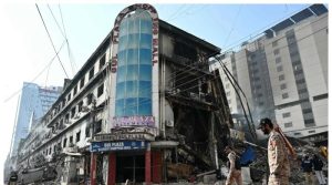 آج ٹیکنیکل ٹیم آخری بار اندر جائیگی اسکے بعد عمارت سیل کردینگے، ڈی سی