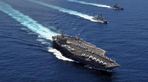 ائیرکرافٹ کیریئر ابراہم لنکن سمیت دیگر جنگی جہازوں پر مشتمل امریکی بحری بیڑہ مشرق وسطیٰ پہنچ گیا