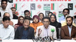 خالد مقبول اور مصطفیٰ کمال سمیت ایم کیو ایم رہنماؤں کو سکیورٹی واپس دیدی گئی