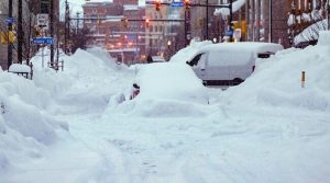امریکا میں برفانی طوفان نہ سلسلہ نہ تھم سکا، مختلف حادثات میں ہلاکتیں 38 ہوگئیں