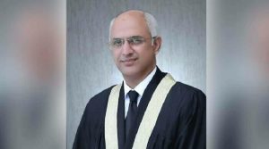 ججزبھی نااہل ہیں اور عدالتیں بھی مردہ ہوگئی ہیں: جسٹس محسن اختر