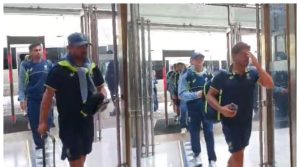 پاکستان کیخلاف سیریز کیلئے آسٹریلوی کرکٹ ٹیم لاہور پہنچ گئی