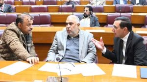 پی ٹی آئی اور اسٹیبلشمنٹ میں رابطوں کے تمام ذرائع مکمل طور پر بند