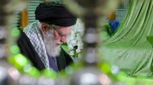 ایرانی سپریم لیڈر آیت اللہ خامنہ ای کئی ہفتوں بعد منظر عام پر آگئے