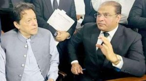 عمران خان کی صحت پر کوئی بیان نہیں دیا، بیرسٹر سلمان صفدر