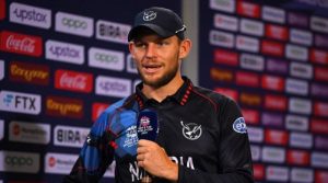 ٹی 20 ورلڈ کپ: بھارت کیخلاف میچ سے قبل فلڈ لائٹس میں پریکٹس کا موقع نہیں دیاگیا: نمیبیا کےکپتان کا شکوہ