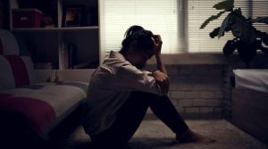 لوگوں کی وہ عام عادت جو ڈپریشن جیسے مرض کا شکار بنا دیتی ہے