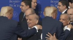 ٹرمپ کی جانب سے غیر معمولی گرمجوشی، وزیر اعظم شہباز شریف کو گلے لگا لیا