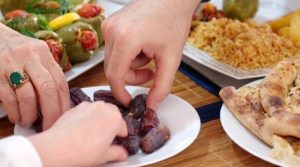 روزہ رکھنے سے صحت کو ہونے والے 10 فوائد