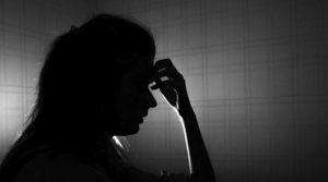 لاہور میں نوکری کا جھانسہ دیکر خاتون سے اجتماعی زیادتی،گردہ بھی نکال لیا گیا