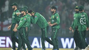 انگلینڈ کے ہاتھوں شکست پر قومی ٹیم کے فینز مایوس، سابق کرکٹرز کی بھی تنقید