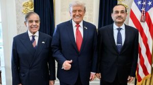 پاکستان افغانستان کے ساتھ اچھا کررہا ہے ، مداخلت نہیں کروں گا، صدر ٹرمپ کا اعلان