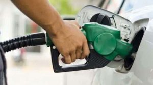 حکومت نے پیٹرول اور ڈیزل 55، 55 روپے فی لیٹر مہنگا کردیا