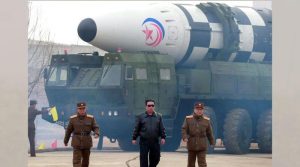 امریکا اور جنوبی کوریا کی بحری مشقوں کے دوران شمالی کوریا نے 10 بیلسٹک میزائل داغ دیے