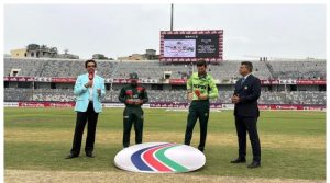 فیصلہ کن میچ! پاکستان کا بنگلادیش کیخلاف بولنگ کا فیصلہ