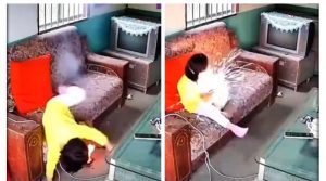 چین میں بچی کے ہاتھ میں موبائل فون پھٹ گیا