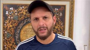 ‘سرجری سلیکشن کمیٹی کی ہونی چاہیے’، بنگلادیش سے سیریز میں شکست پر شاہد آفریدی برس پڑے