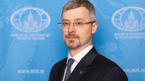 پاکستان کو تیل بیچنے کیلئے تیار ہیں، پاکستان نے رابطہ کیا تو اسے سستا تیل دیں گے: روسی سفیر