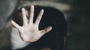 ٹوبہ ٹیک سنگھ کی 14 سالہ لڑکی کوپھوپھی کی جانب سے عمان میں فروخت کرنے کا انکشاف