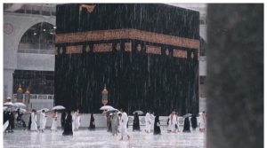 رمضان المبارک کے آخری ایام، مسجد الحرام میں تہجد کے بعد بارش کے خوبصورت مناظر