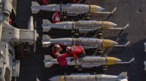 جنگوں کے باعث دفاعی کمپنیوں کے بڑے شیئر ہولڈرز نے چند ہفتوں میں 28 ارب ڈالر کمالیے