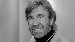 ہالی وڈکے سینئر اداکار چک نورس انتقال کرگئے