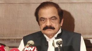 رانا ثنا اللہ کا قوم کو پیڑول اور گیس کا استعمال 50 فیصد کم کرنے کا مشورہ