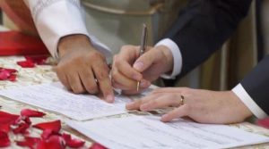 نکاح نامے میں مہرکی ادائیگی کا وقت نہ لکھا ہوتوبیوی کے مانگنے پر مہر دینا ہوگا: لاہور ہائیکورٹ